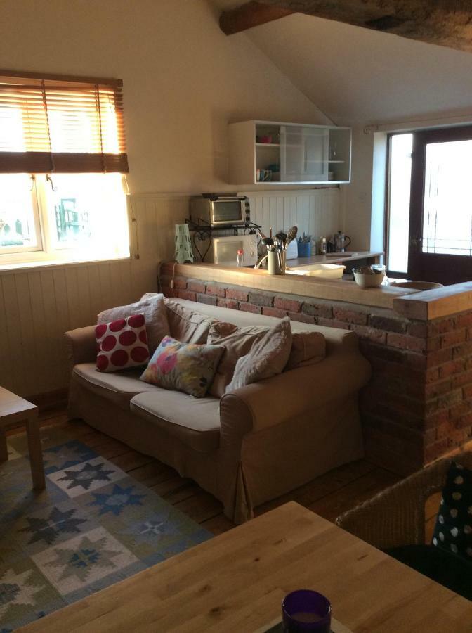 The Barn Bed And Breakfast Hale  Extérieur photo