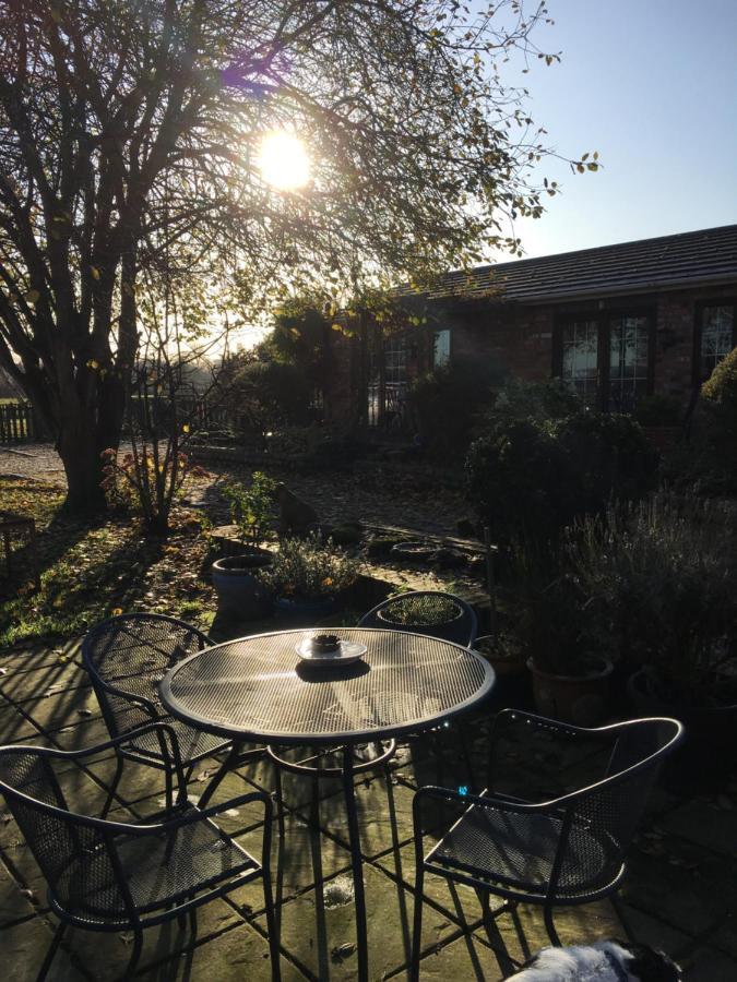 The Barn Bed And Breakfast Hale  Extérieur photo